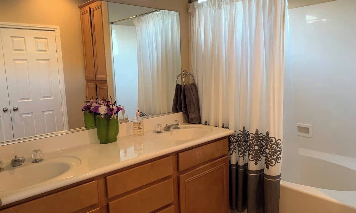 Photo of Bathroom in Silverado Ranch