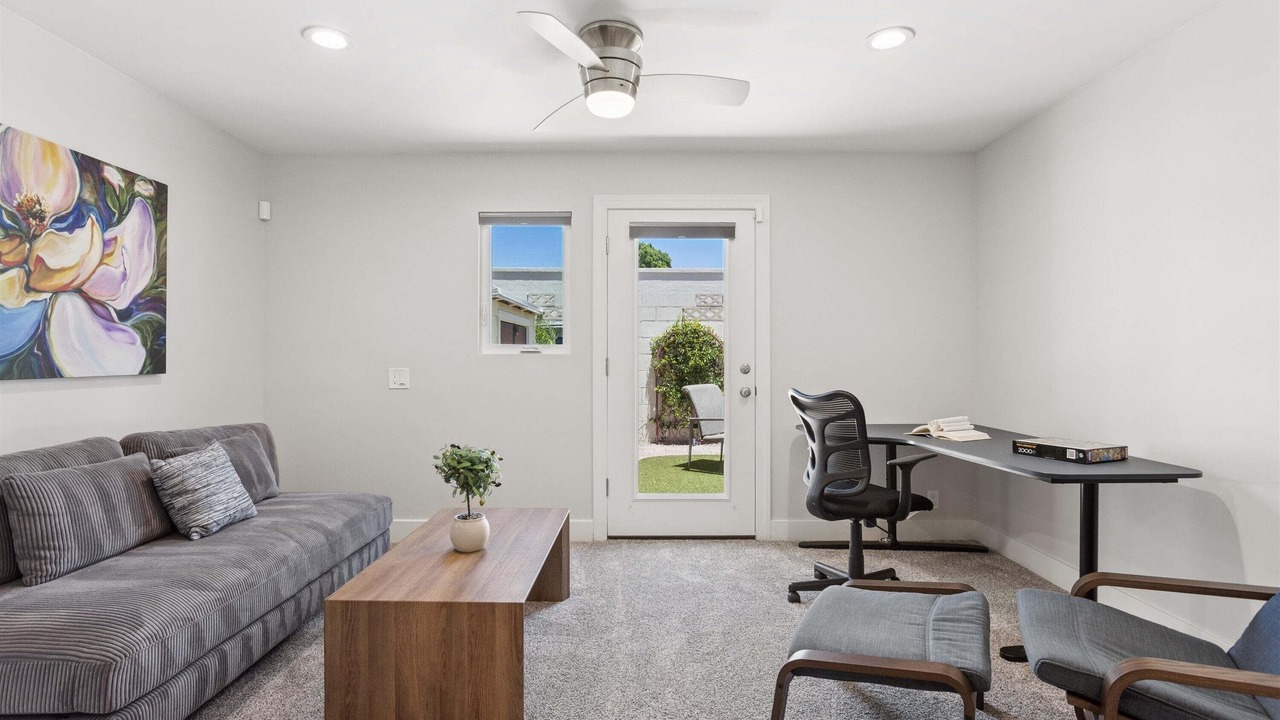 Photo of Livingroom in Brown and Stetson Business