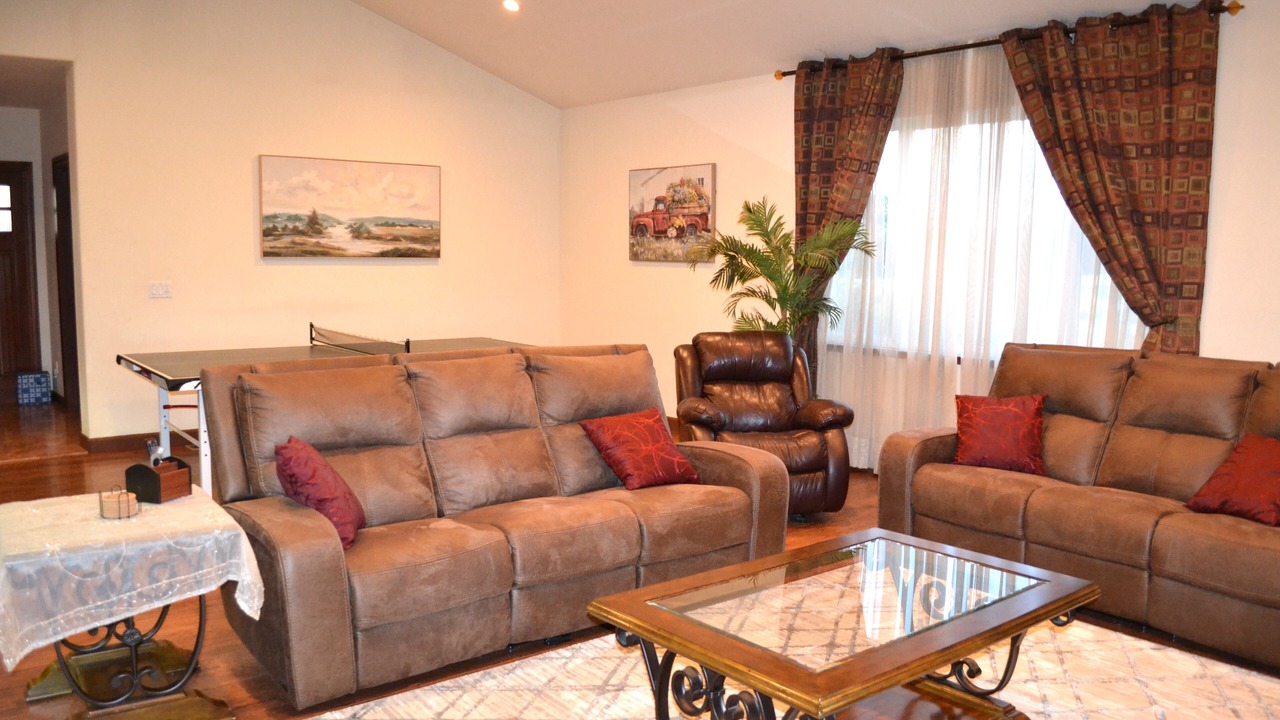 Photo of Livingroom in Knightsen