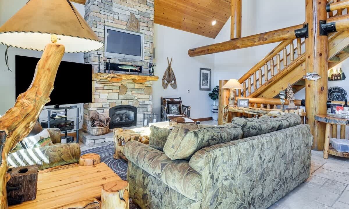 Photo of Livingroom in Arnold