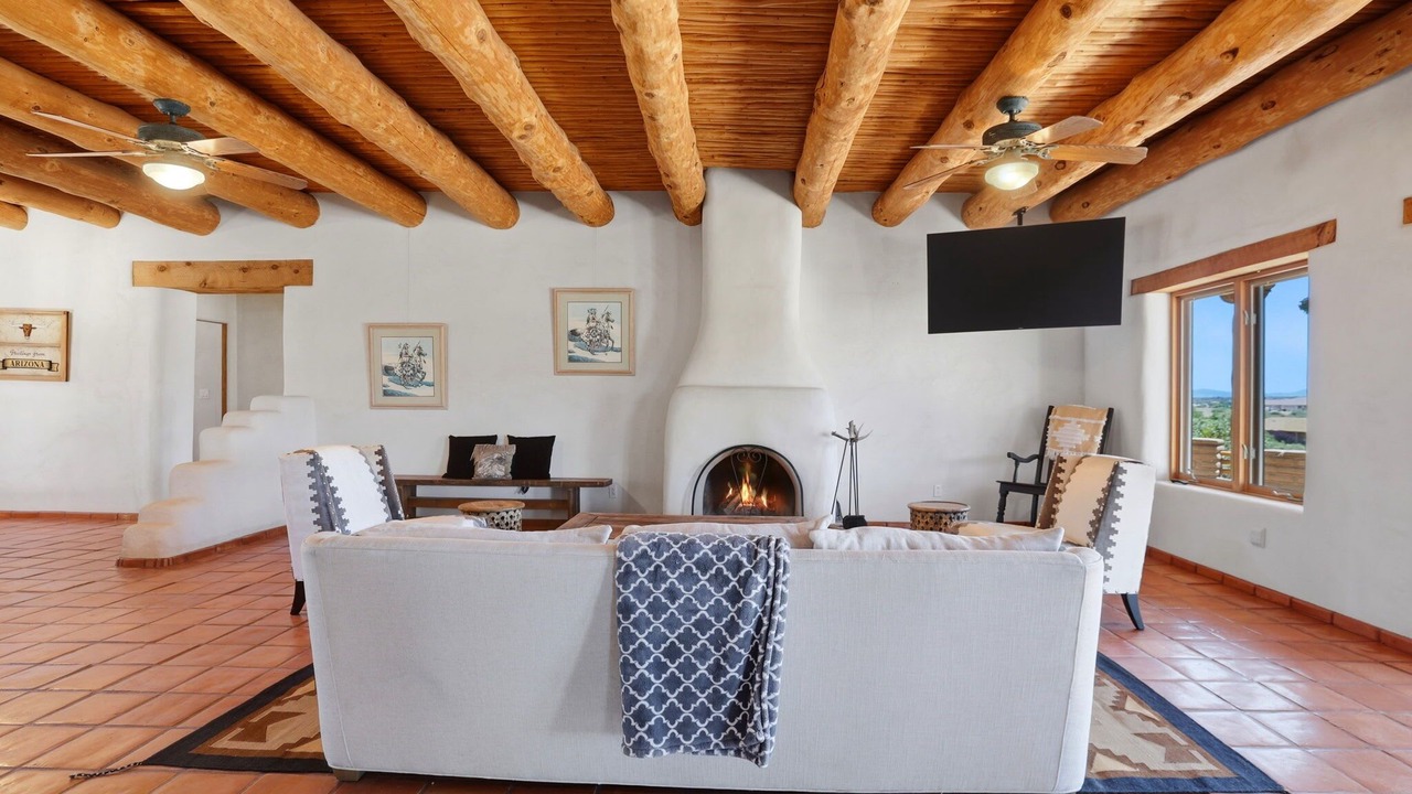 Photo of Livingroom in Williamson