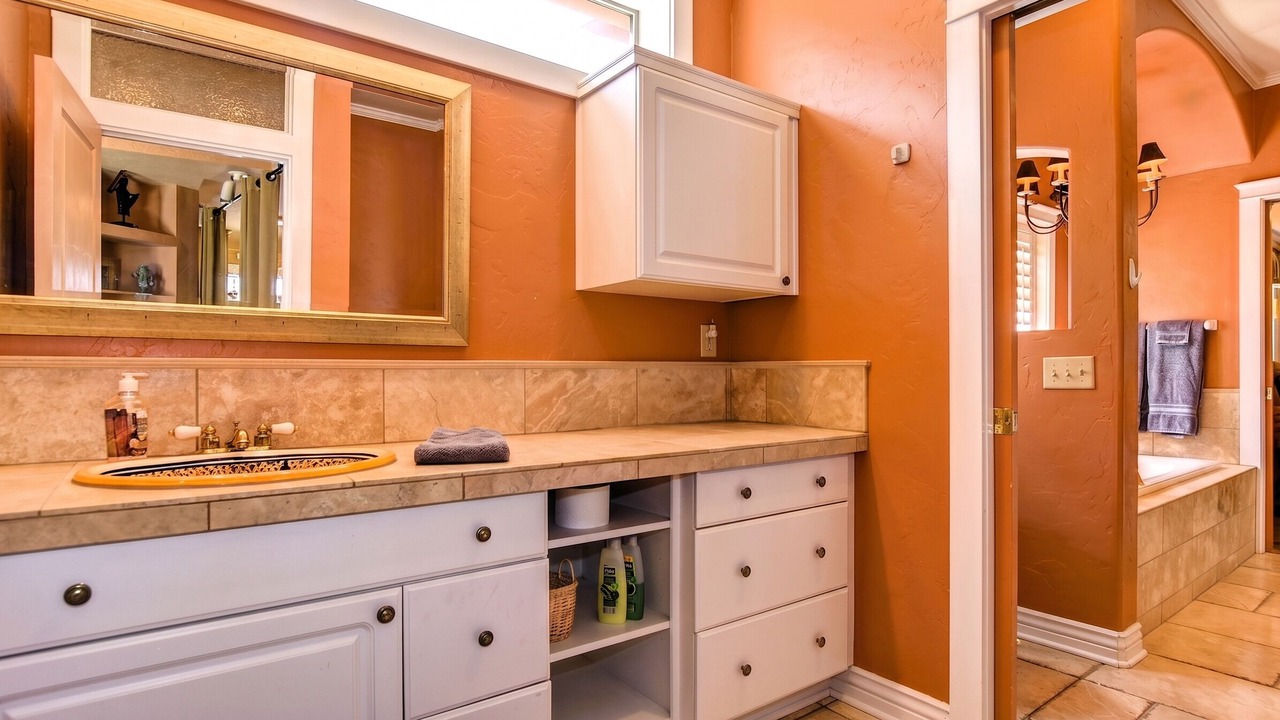 Photo of Bathroom in Nob Hill