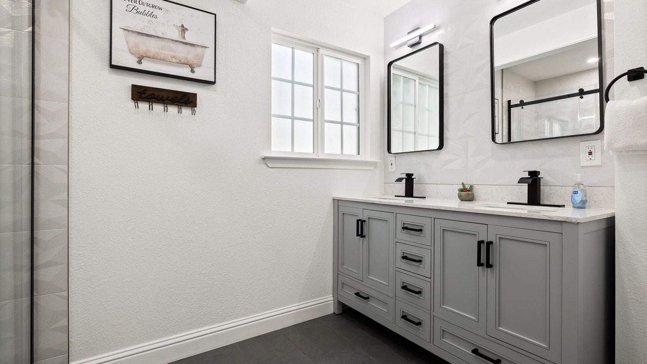 Photo of Bathroom in Livermore