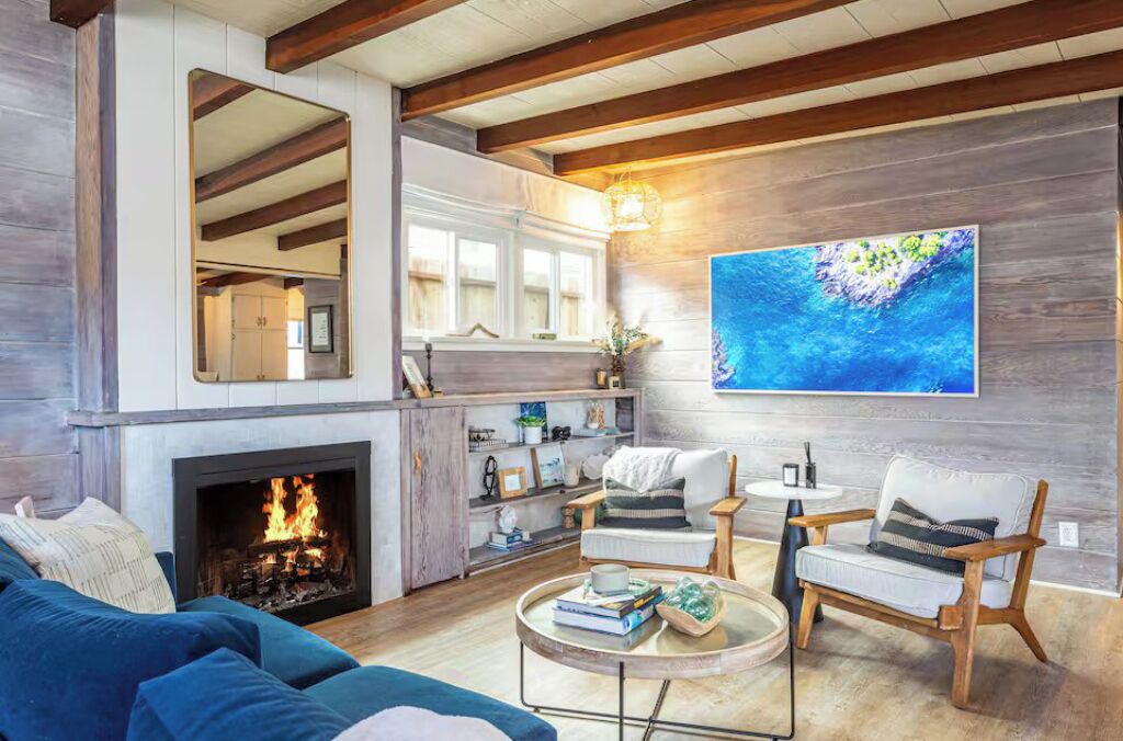 Photo of Livingroom in Corona del Mar