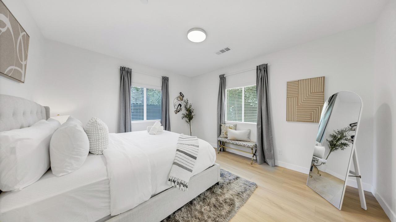 Photo of Bedroom in Rowland Heights