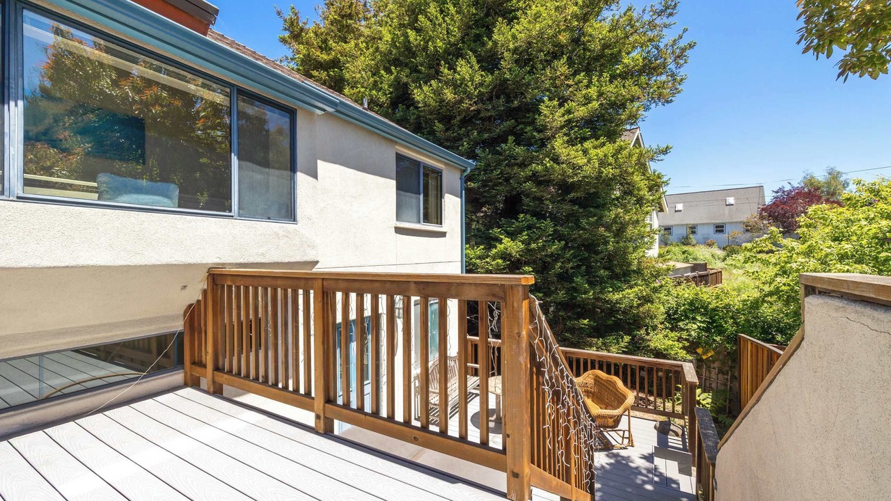 Photo of Outdoor in Seabright