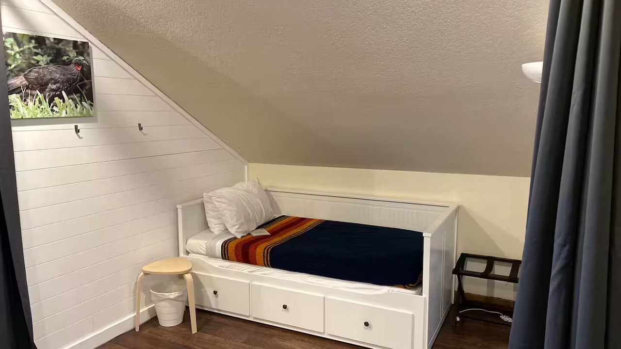Photo of Bedroom in Hillsboro