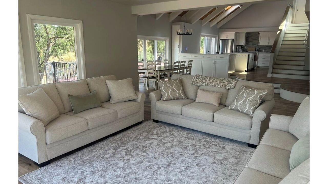 Photo of Livingroom in Millville
