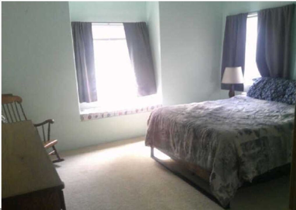 Photo of Bedroom in North Valley