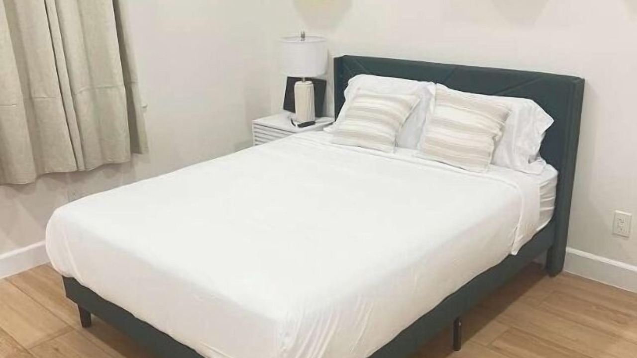 Photo of Bedroom in Lincoln Acres