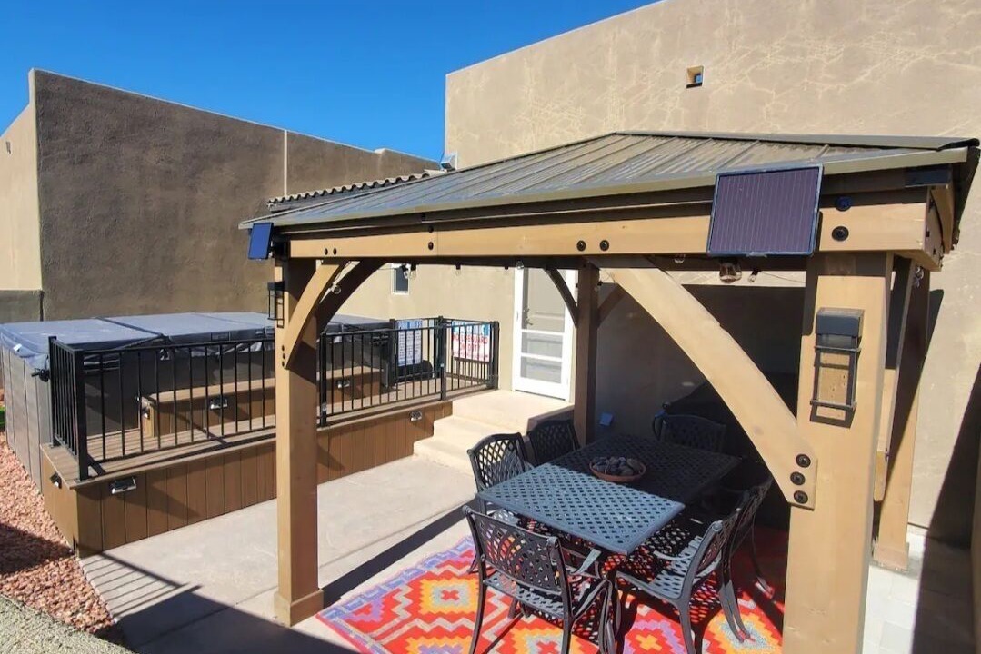 Photo of Outdoor in Greenehaven