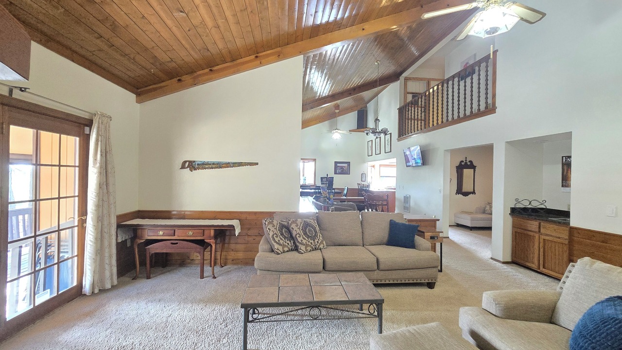 Photo of Livingroom in Munds Park