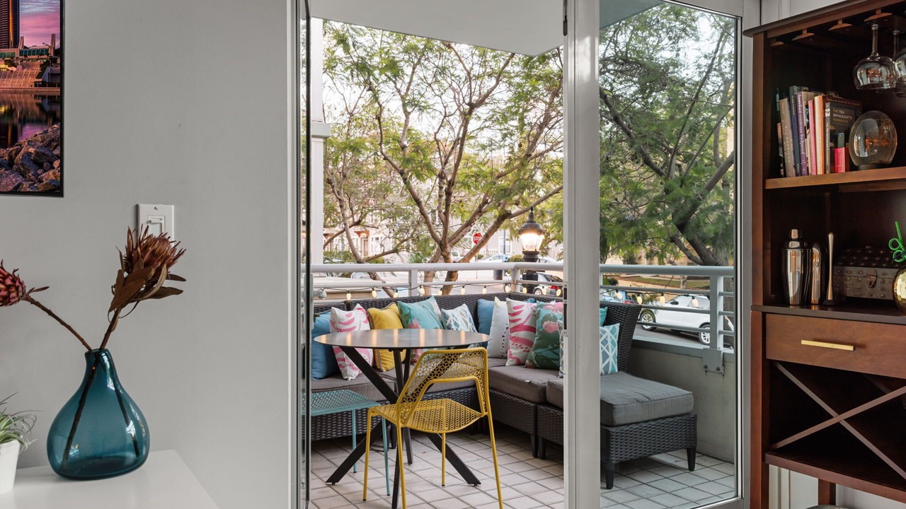 Photo of Livingroom in Cortez Hill