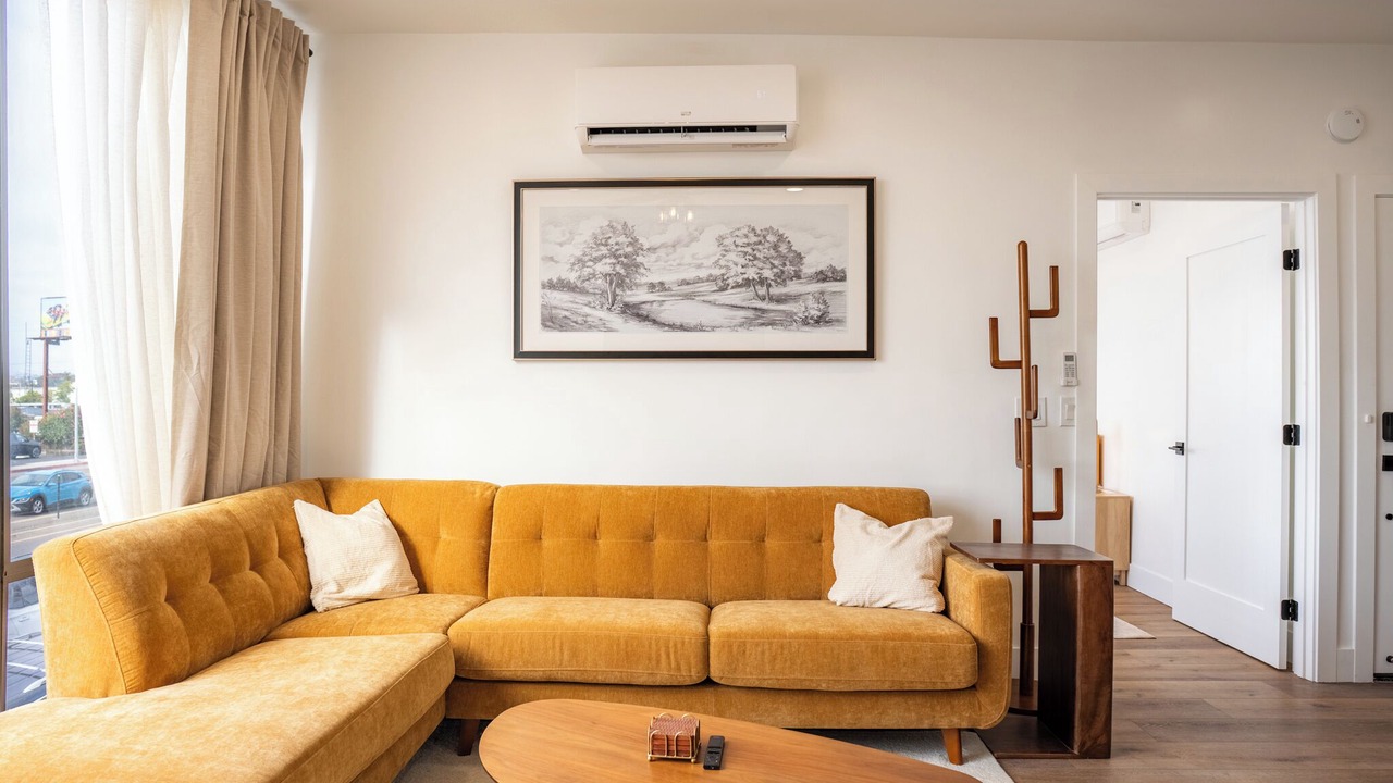 Photo of Livingroom in Lincoln Acres