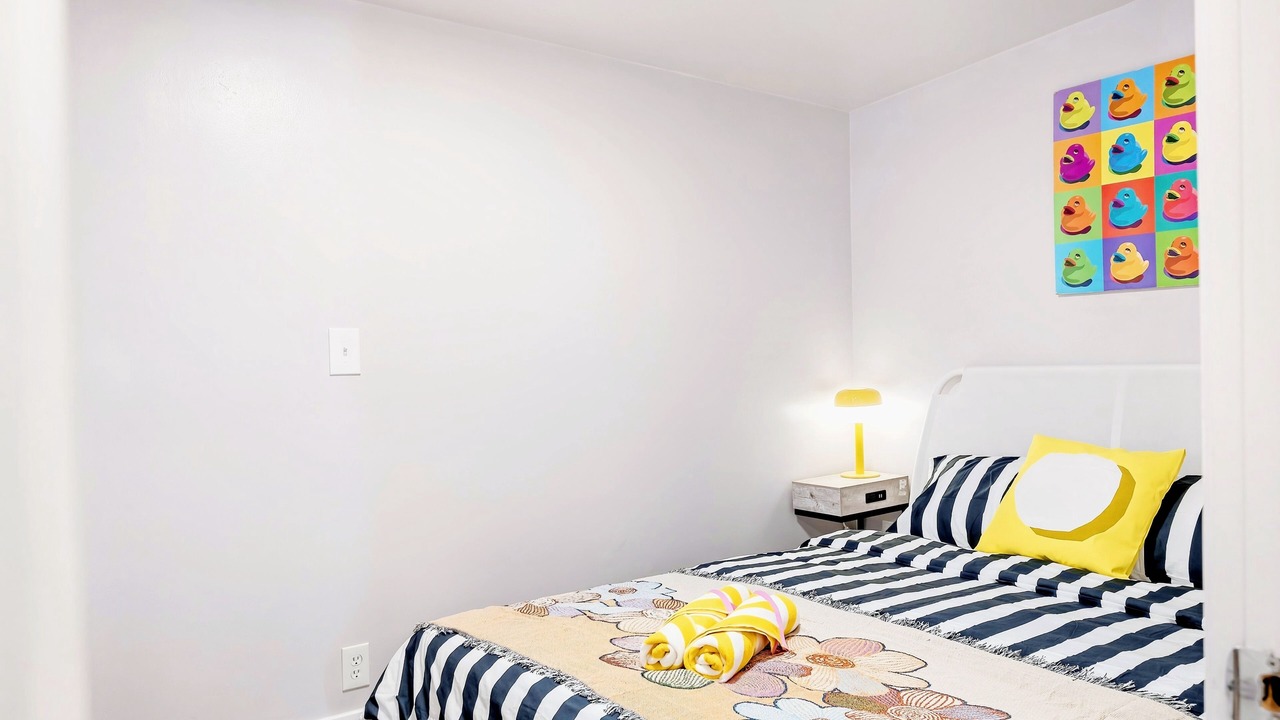 Photo of Bedroom in Davis Tract