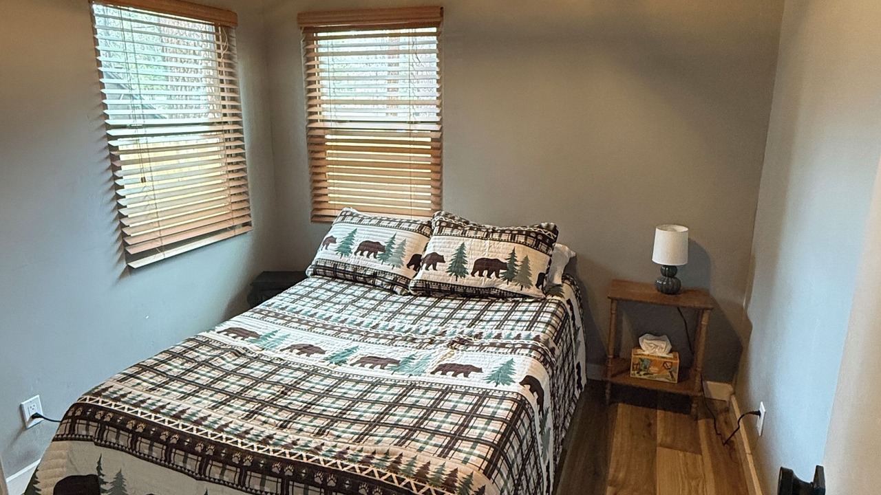 Photo of Bedroom in Sierra Tract