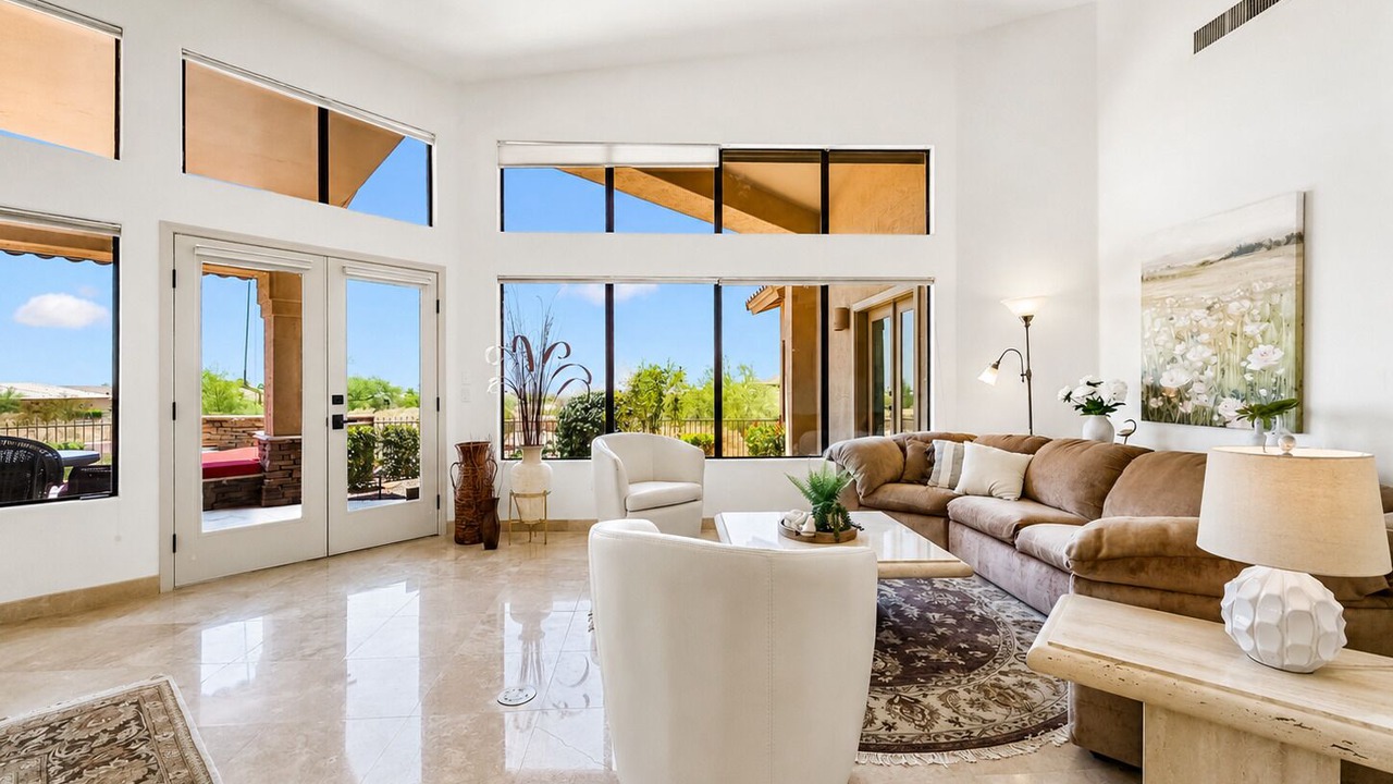 Photo of Livingroom in Red Mountain Ranch
