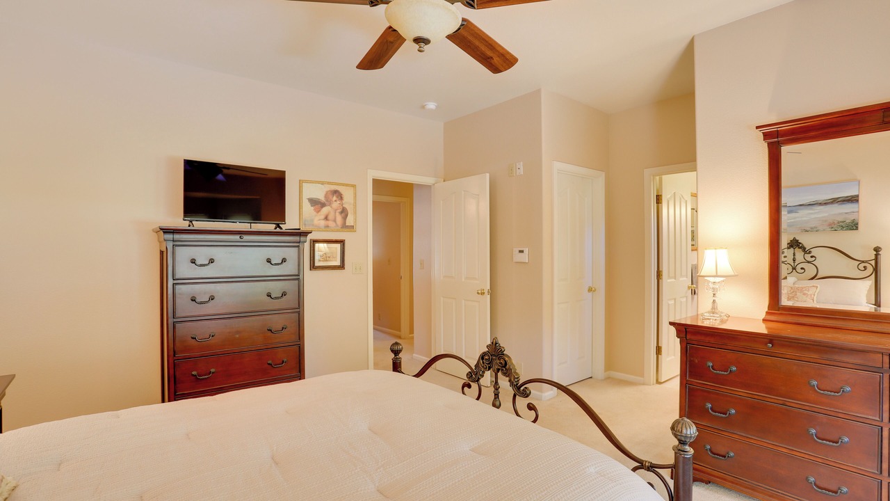 Photo of Bedroom in Redding