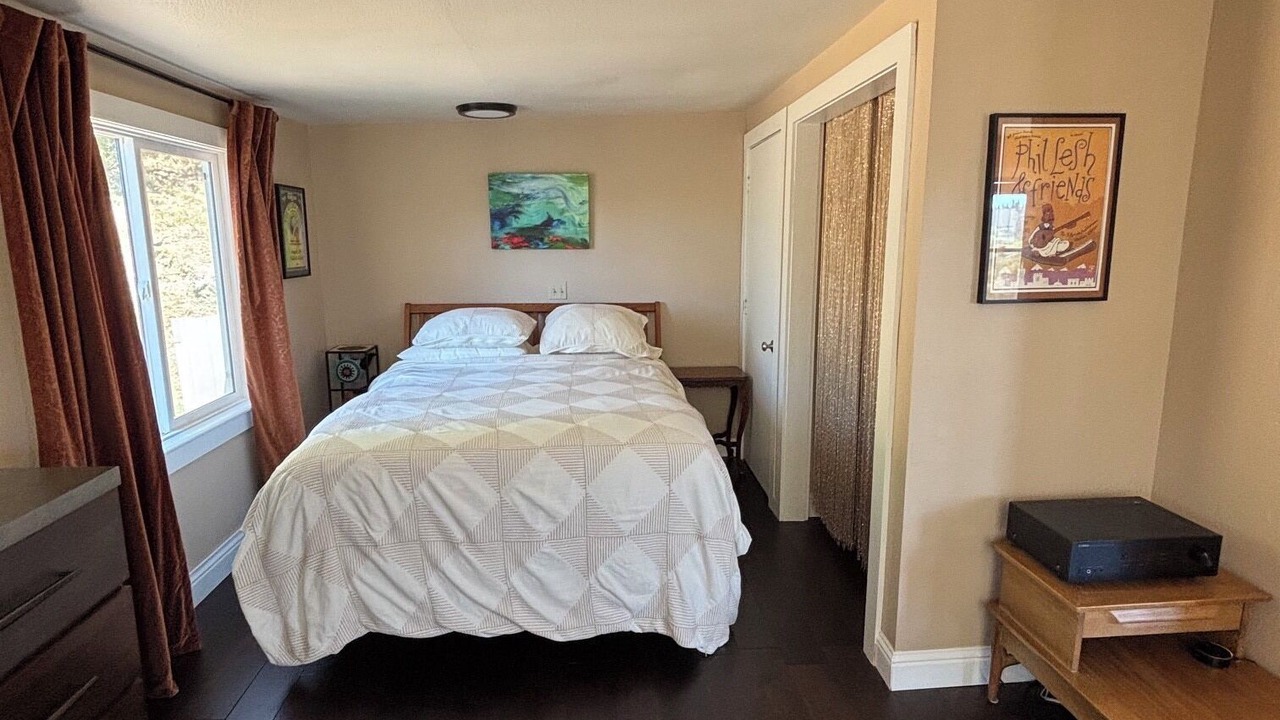 Photo of Bedroom in Grass Valley