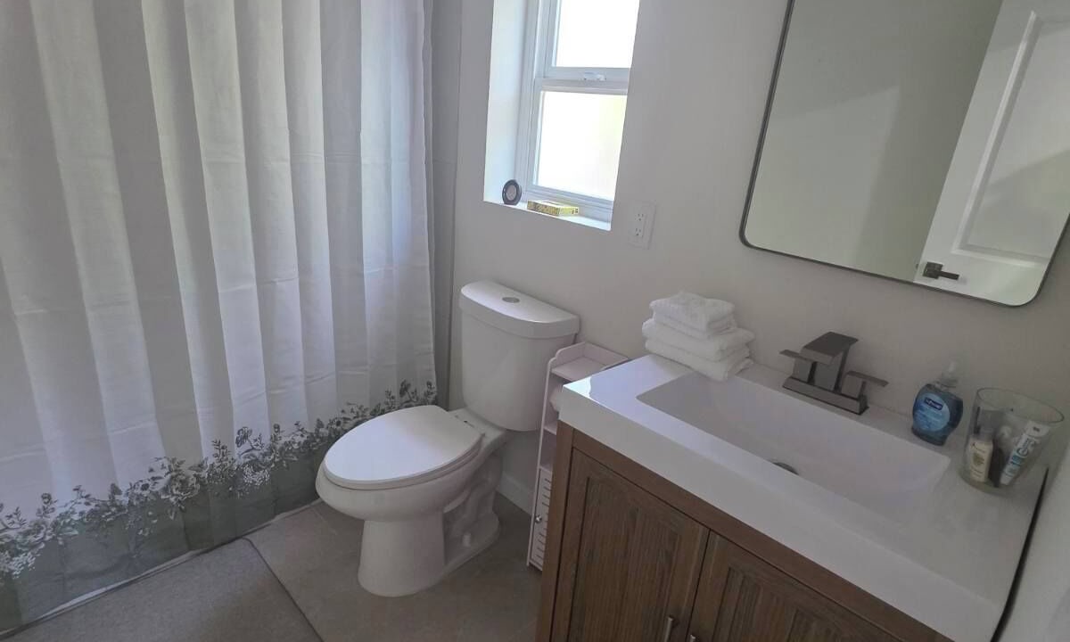 Photo of Bathroom in Rolando Village