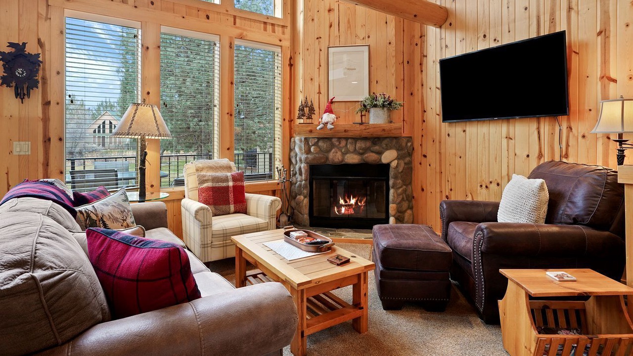 Photo of Livingroom in Redmond