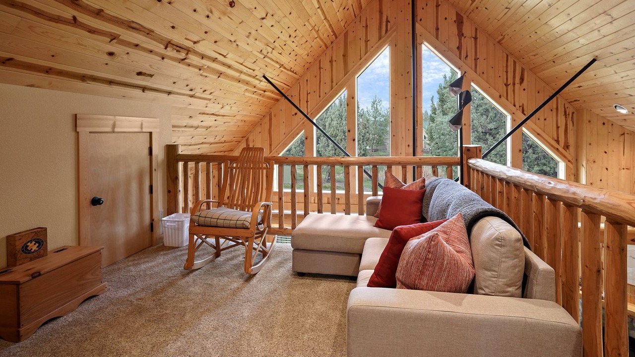 Photo of Livingroom in Redmond