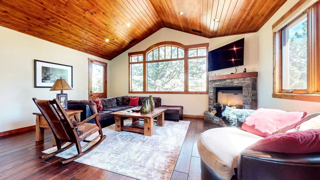 Photo of Livingroom in Mammoth Lakes