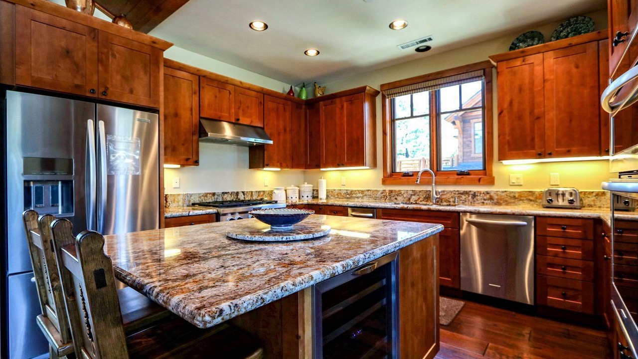 Photo of Kitchen in Mammoth Lakes