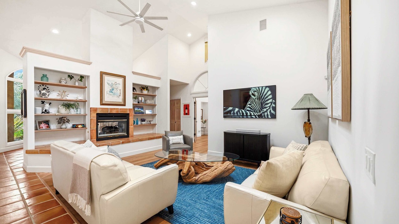 Photo of Livingroom in Carmel Valley