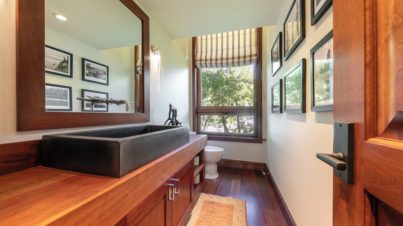 Photo of Bathroom in Tahoe Pines