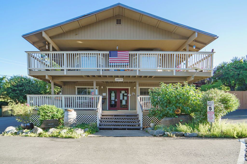 Photo of Outdoor in Weaverville
