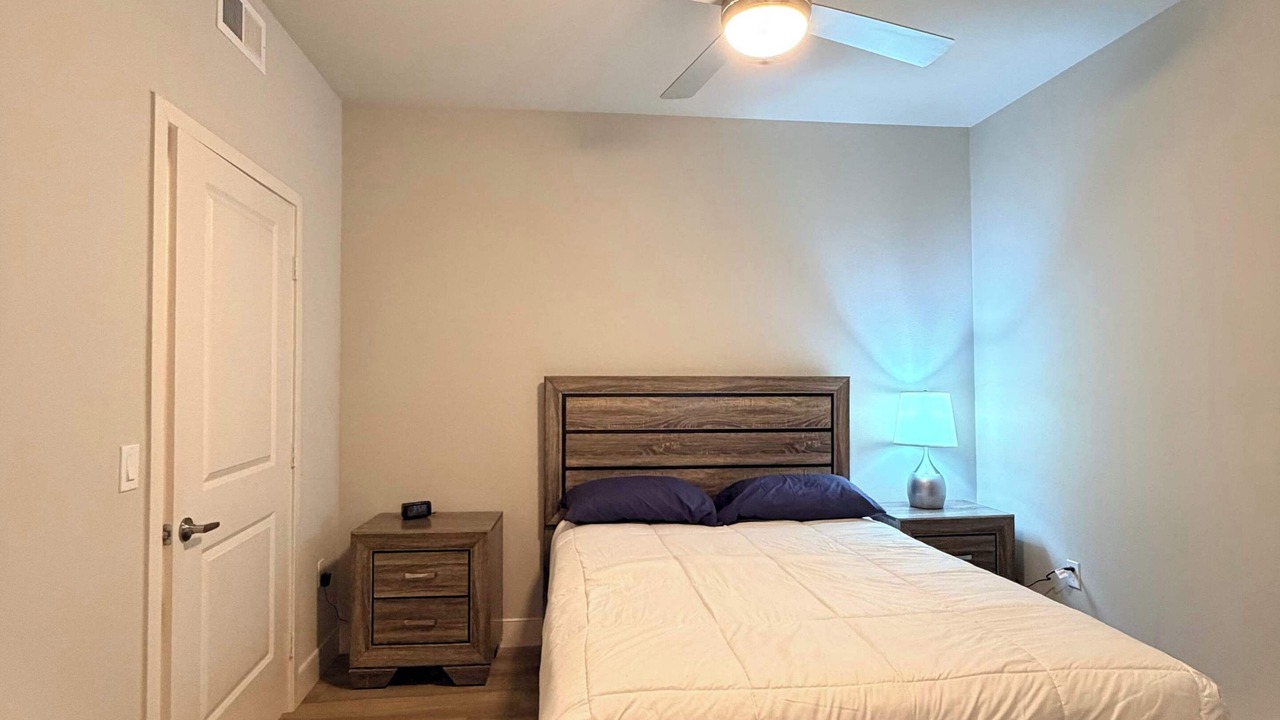 Photo of Bedroom in Midway District