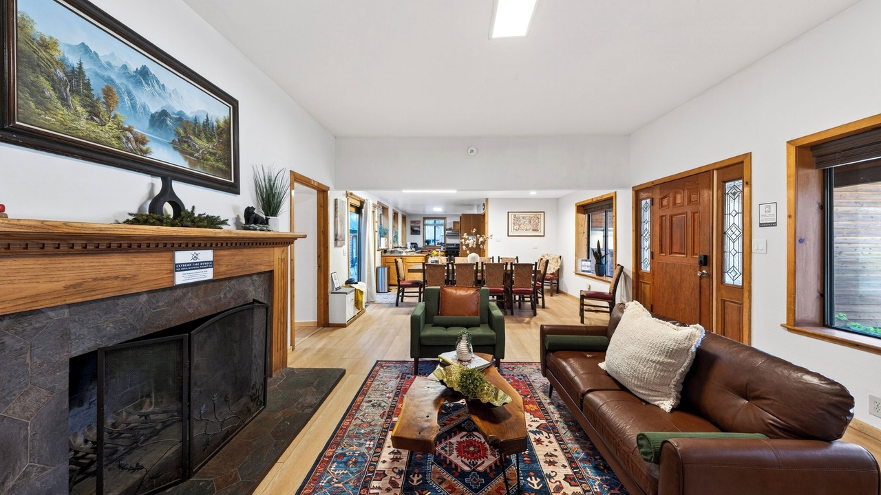 Photo of Bedroom in Tahoe Island