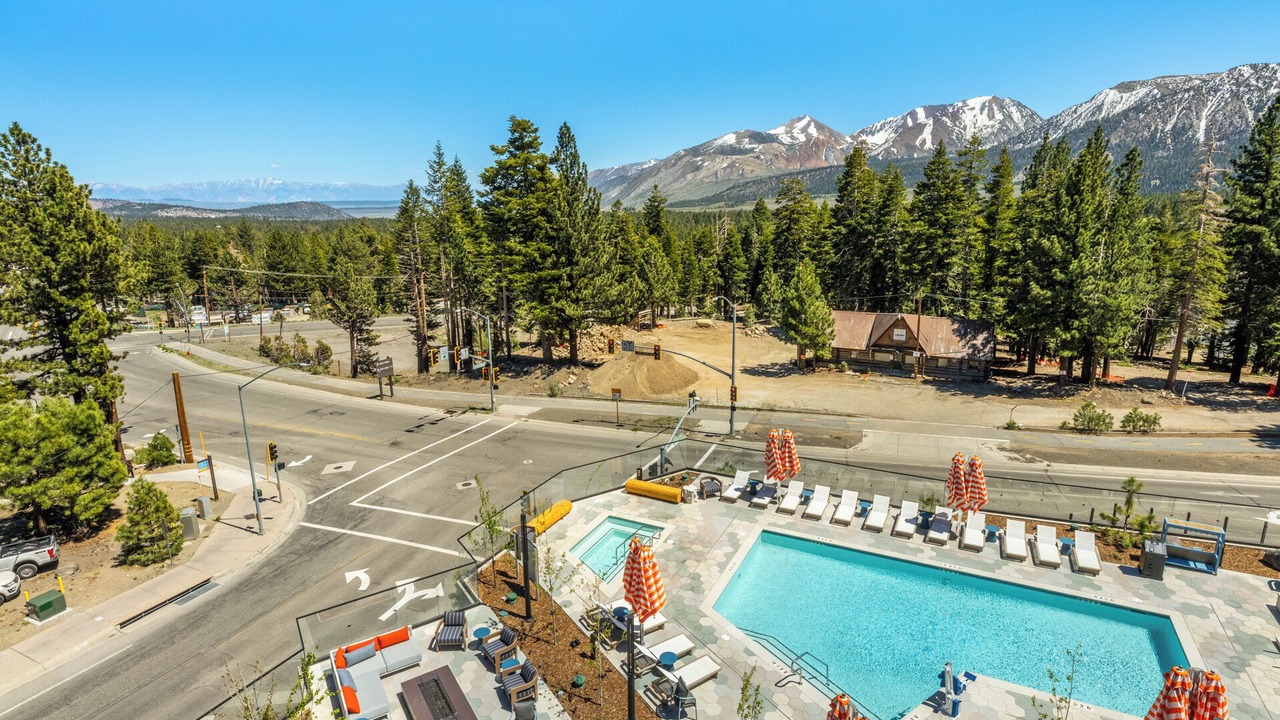 Photo of Outdoor in Mammoth Lakes