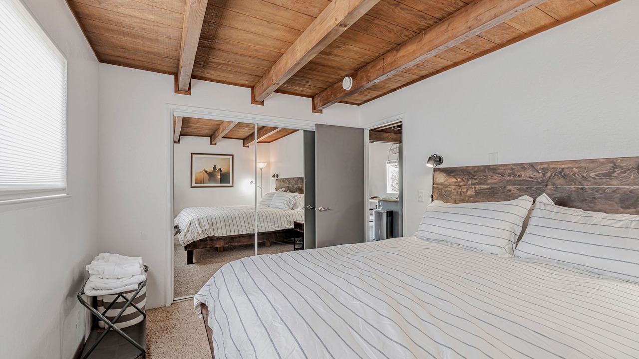 Photo of Bedroom in Groveland