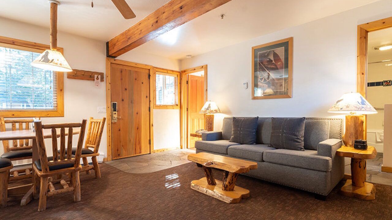 Photo of Livingroom in Tahoya Shores