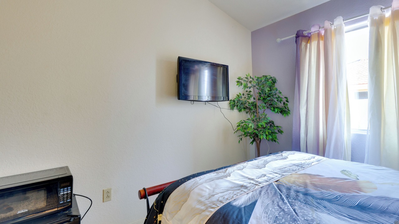Photo of Bedroom in North Valley