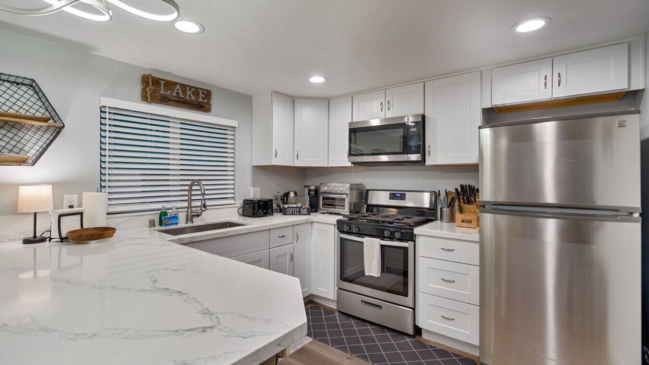 Photo of Kitchen in Al Tahoe