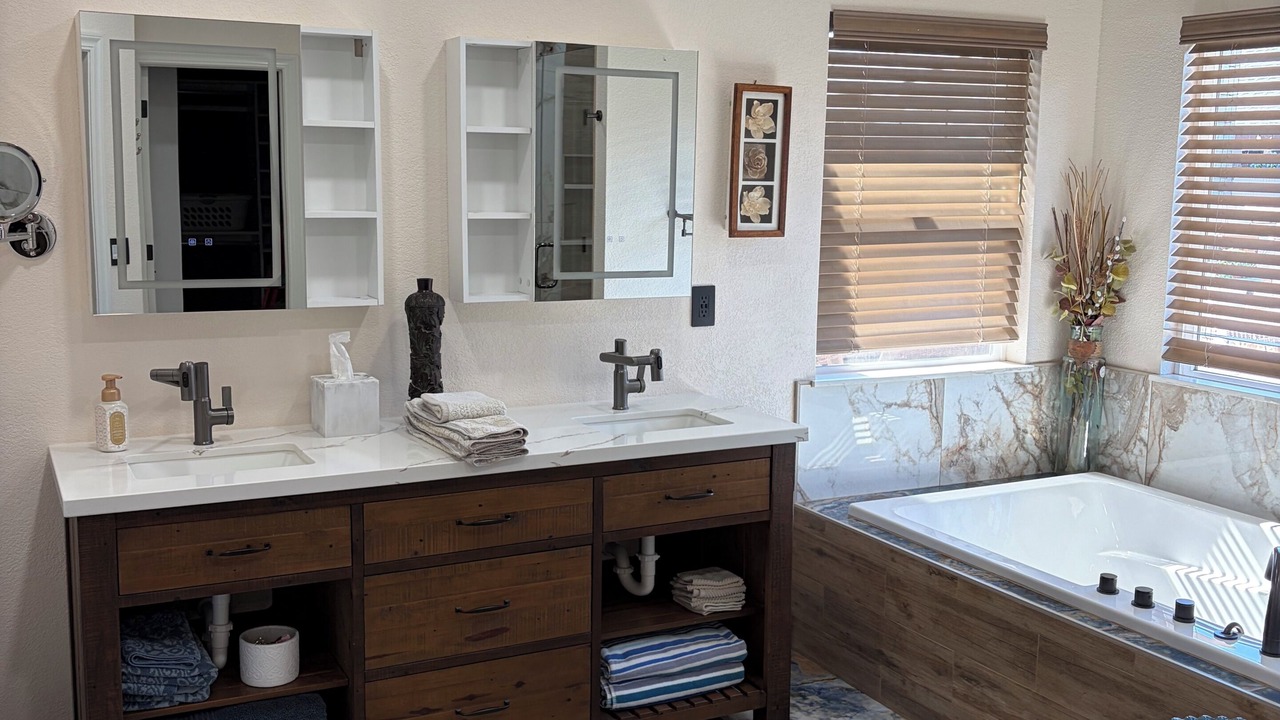 Photo of Bathroom in Colusa