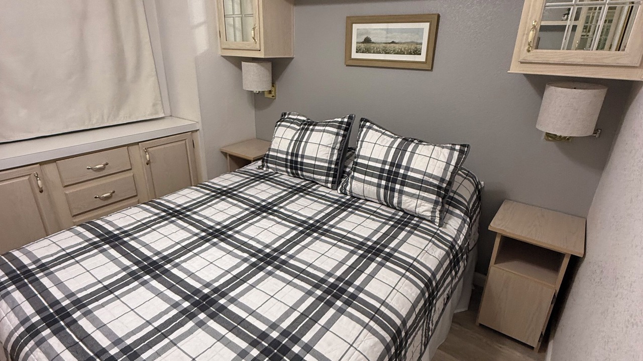 Photo of Bedroom in Fortuna Foothills