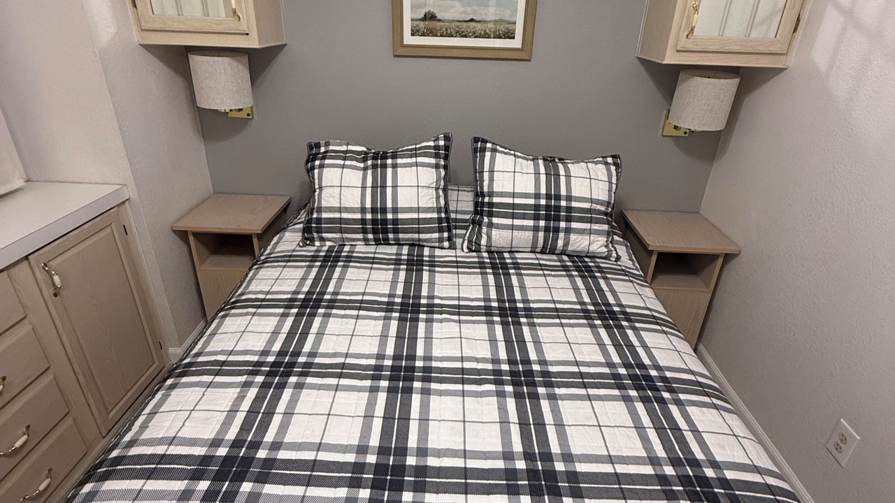 Photo of Bedroom in Fortuna Foothills