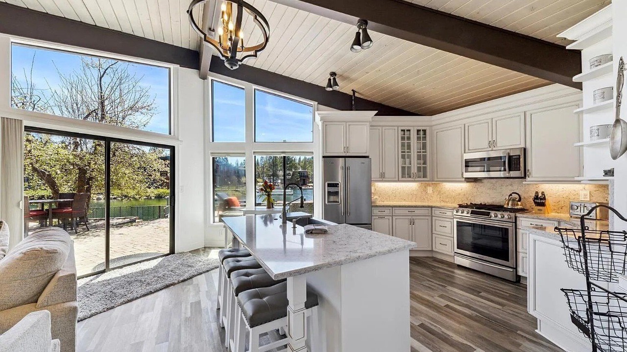 Photo of Kitchen in Tahoe Keys