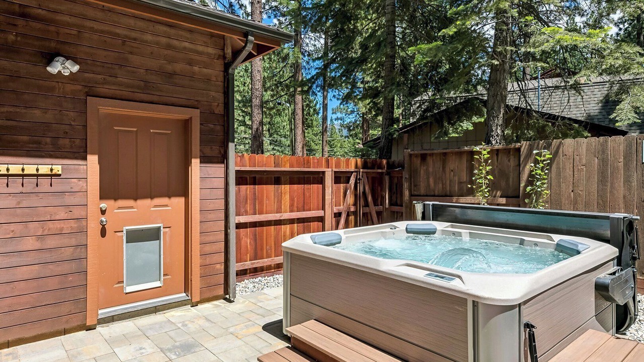 Photo of Outdoor in Montgomery Estates