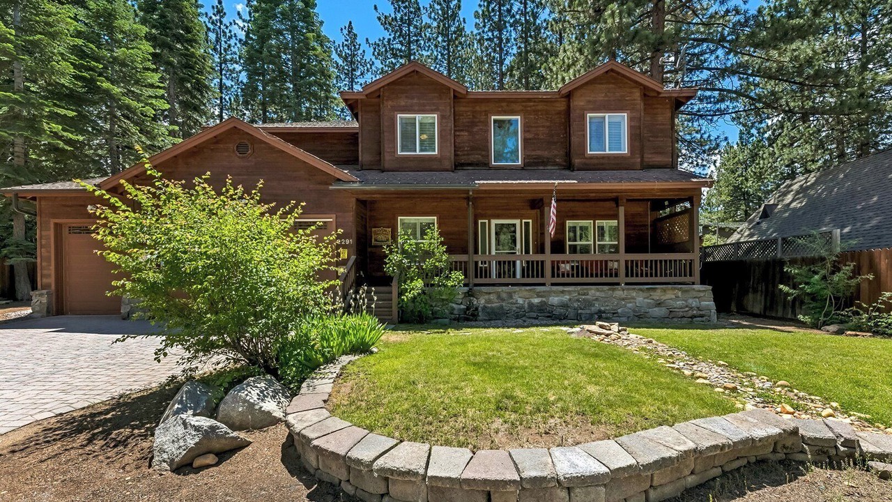 Photo of Outdoor in Montgomery Estates
