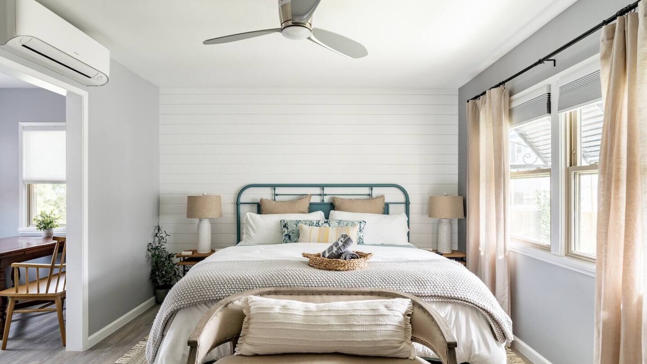 Photo of Bedroom in Pacific Beach