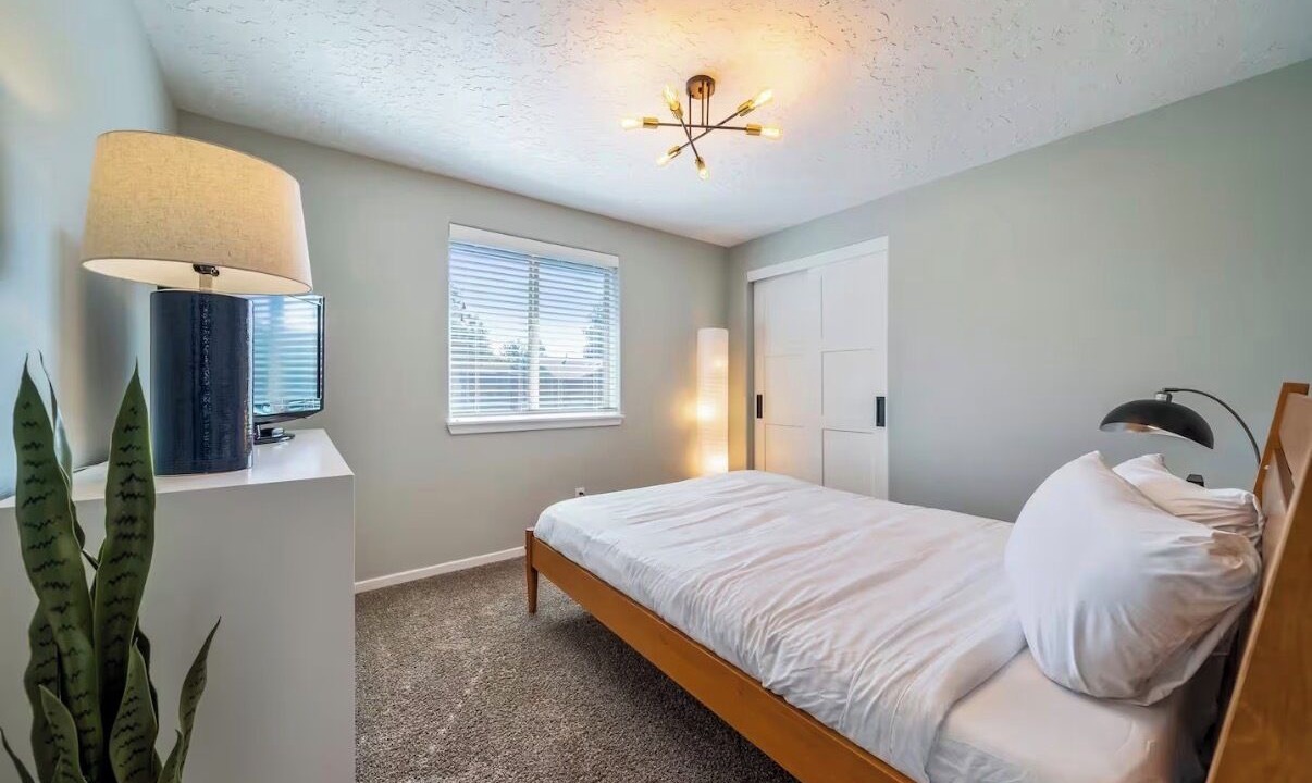 Photo of Bedroom in Old Farm District