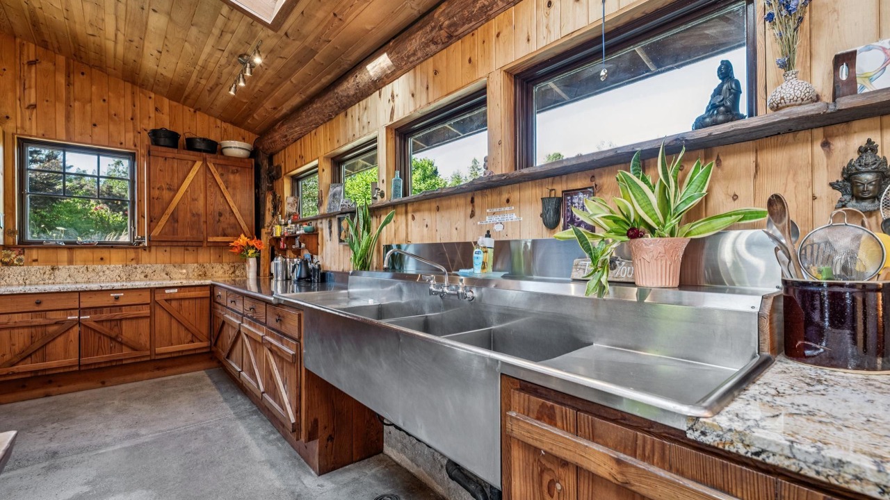 Photo of Kitchen in Gualala