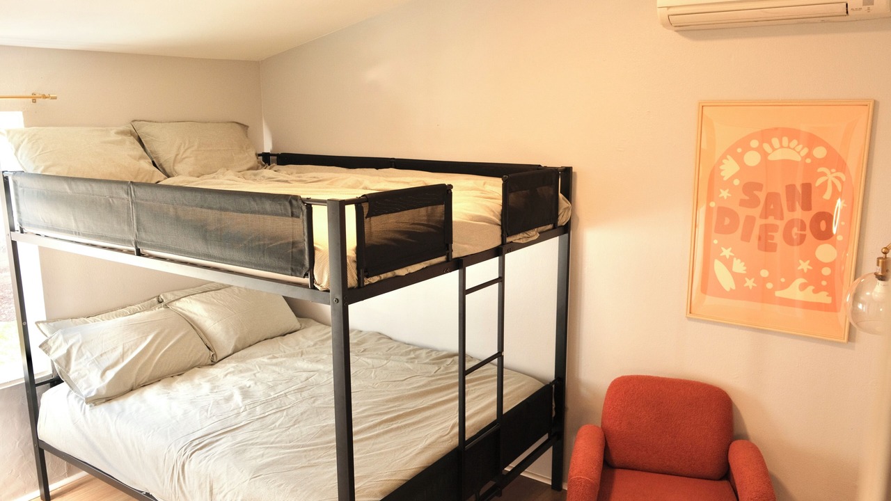 Photo of Bedroom in Serra Mesa