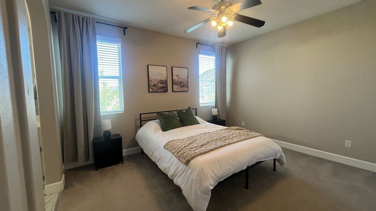 Photo of Bedroom in North Natomas