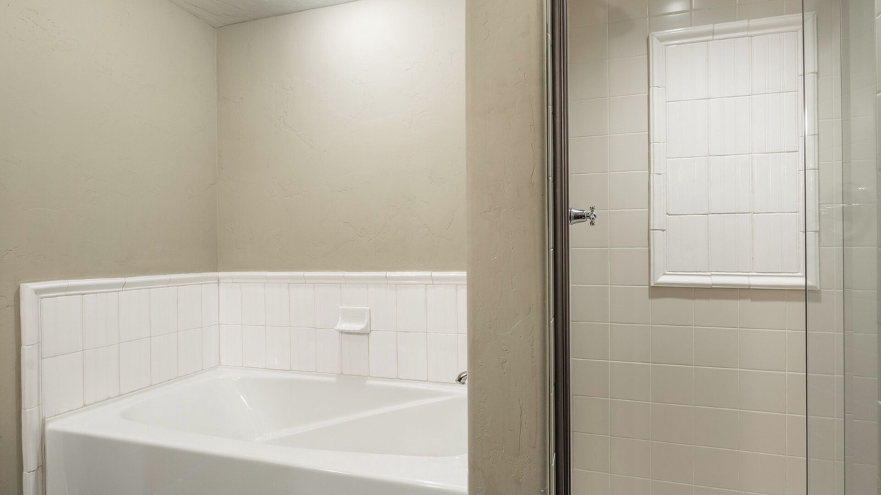 Photo of Bathroom in Woodwinds